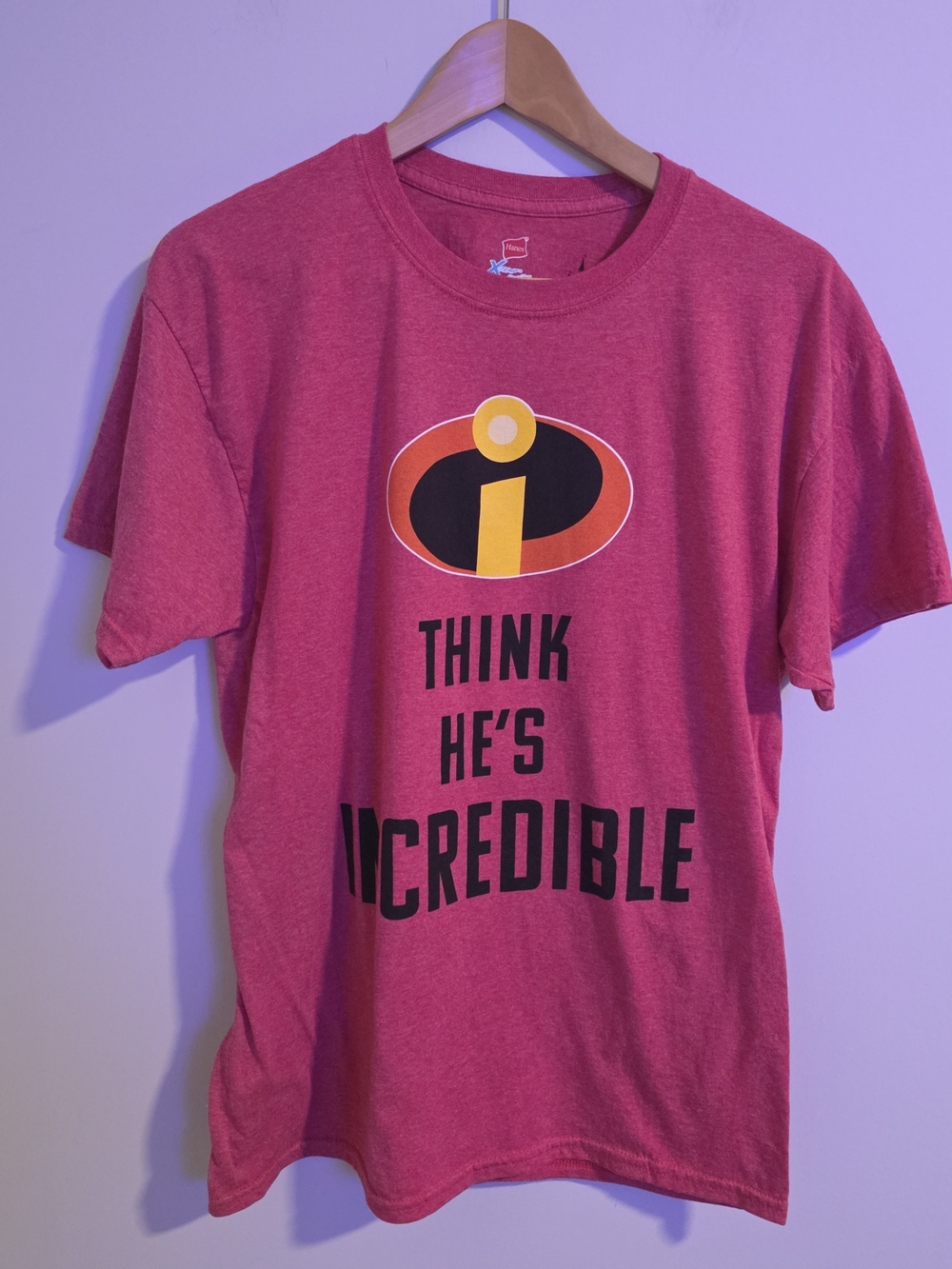 Disney Parks The Incredibles Graphic Tee Men’s Medium Pink Pixar T-Shirt